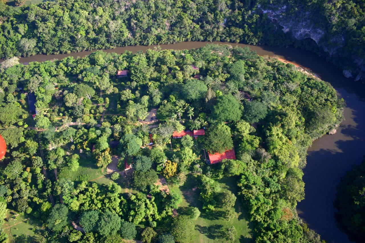 Sweet Songs Jungle Lodge San Ignacio Exterior photo